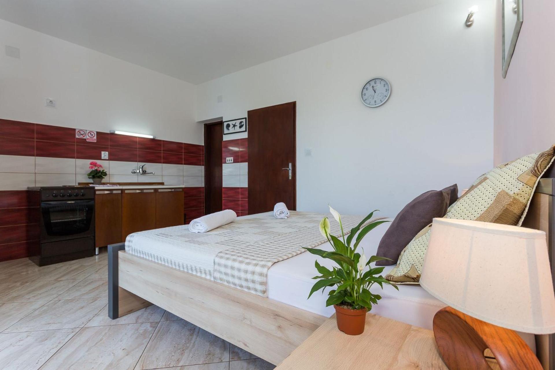 Apartments Verica - 15 M From Beach 크릴로 외부 사진