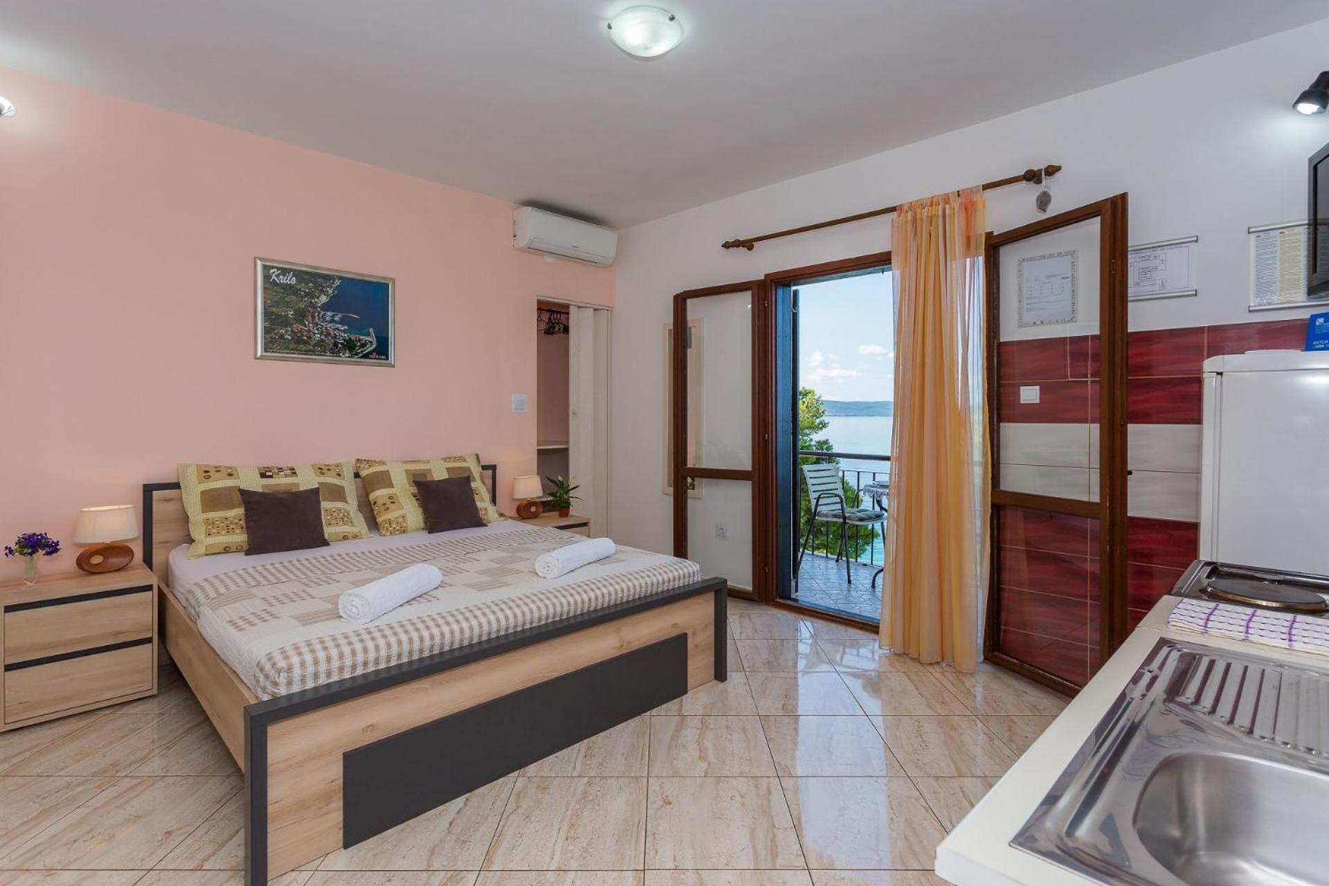 Apartments Verica - 15 M From Beach 크릴로 외부 사진