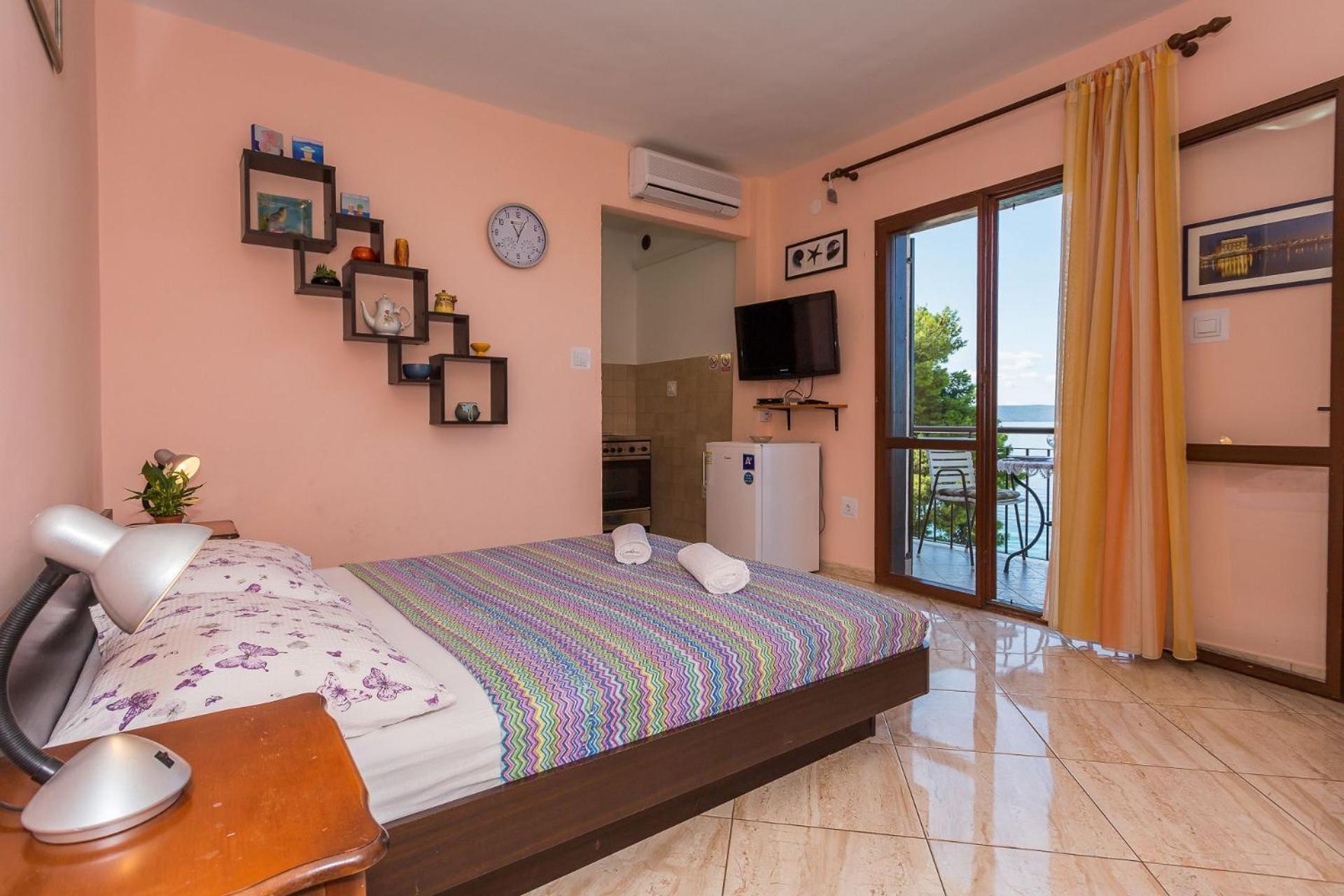 Apartments Verica - 15 M From Beach 크릴로 외부 사진