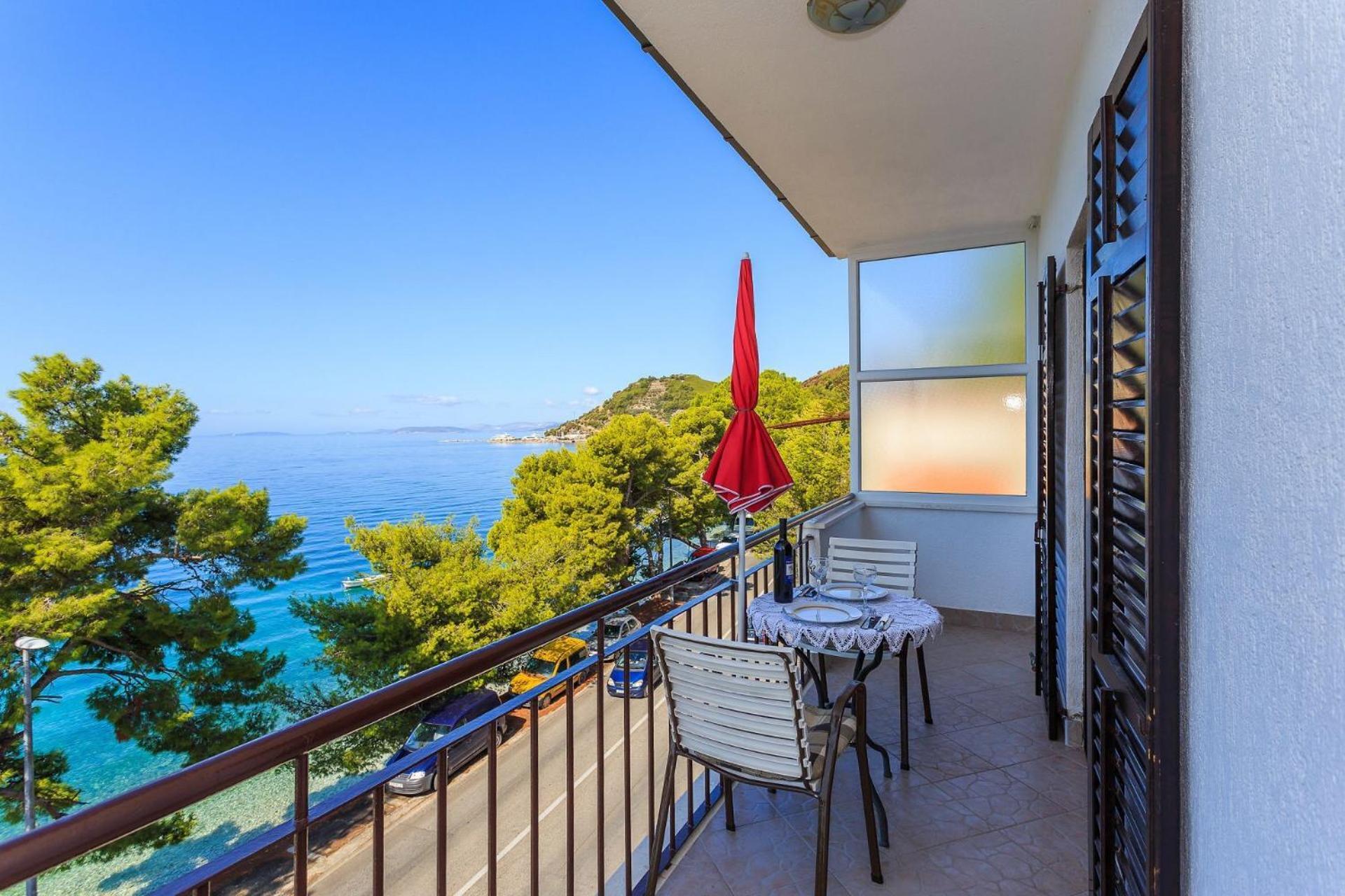 Apartments Verica - 15 M From Beach 크릴로 외부 사진