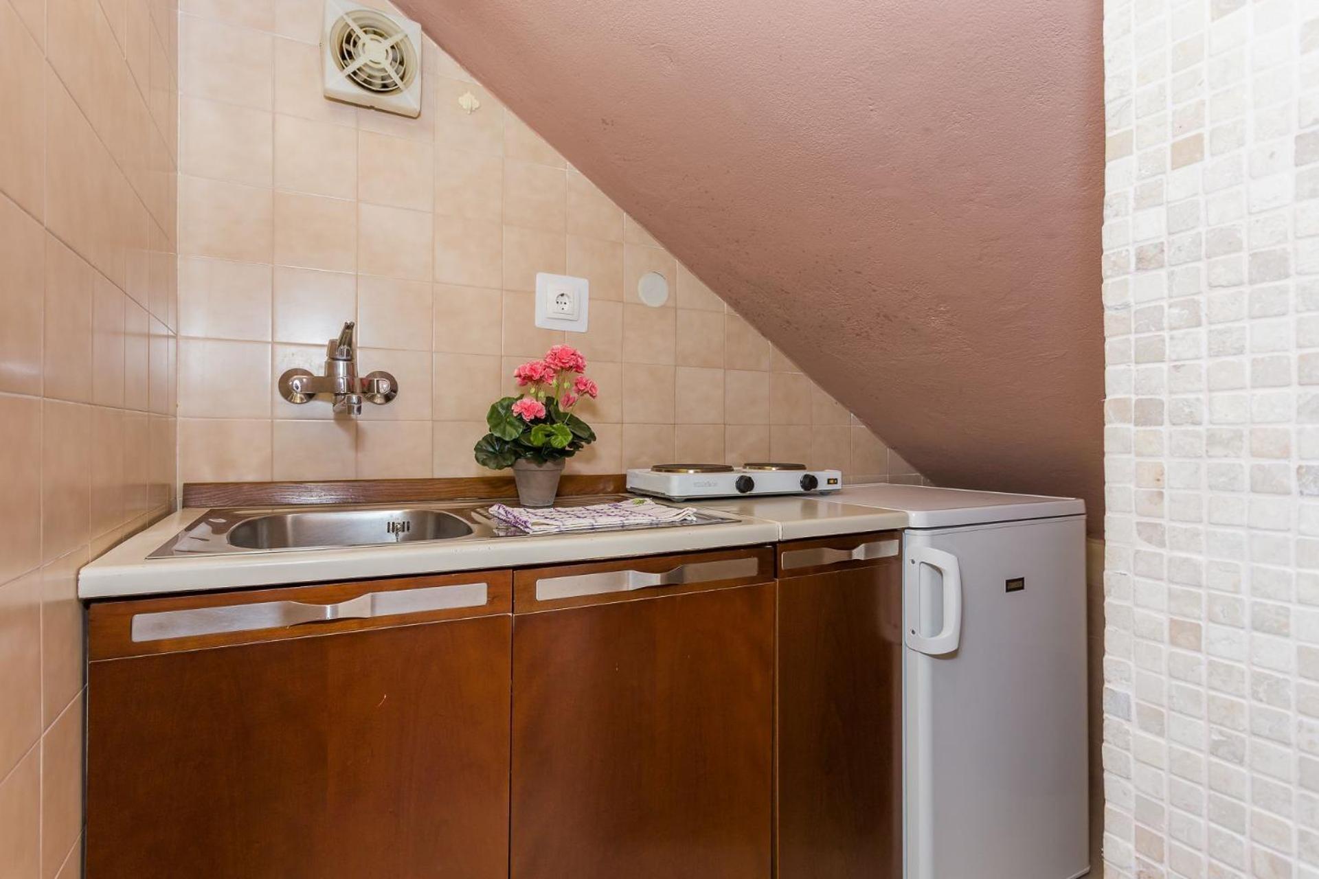 Apartments Verica - 15 M From Beach 크릴로 외부 사진