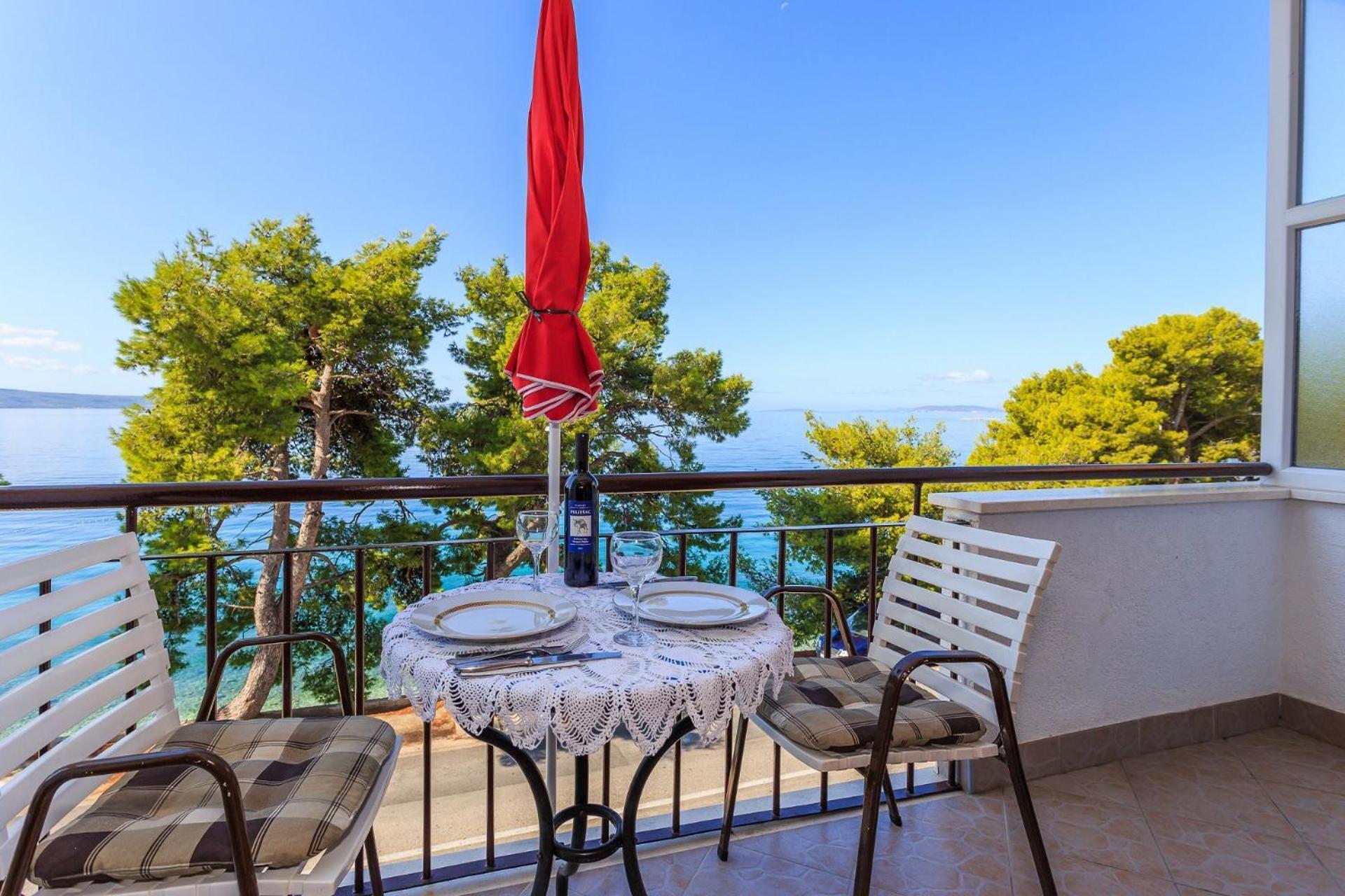 Apartments Verica - 15 M From Beach 크릴로 외부 사진